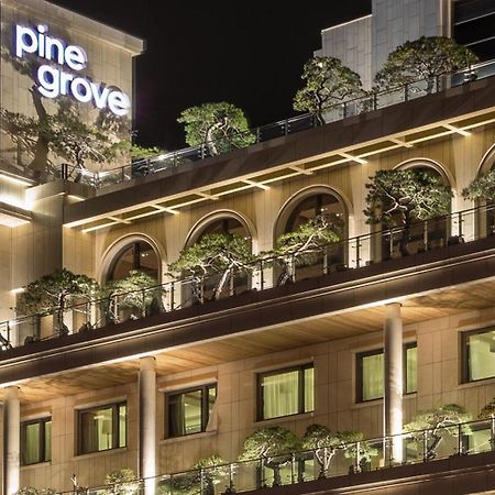 Pinegrove Hotel Gimhae Екстериор снимка
